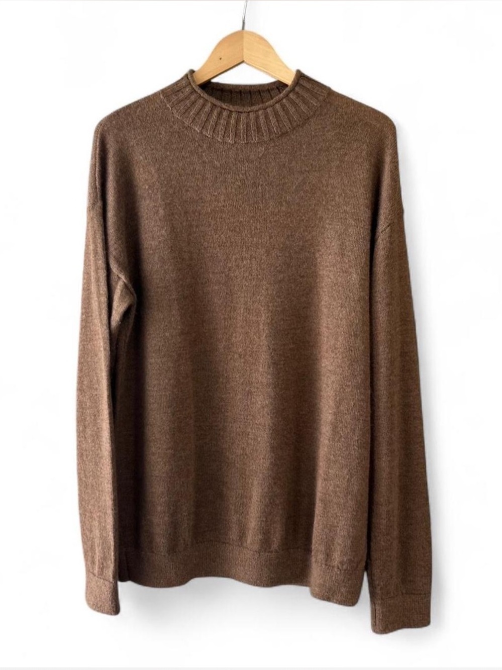 Banana Republic 100% Alpaca Ribbed
Crewneck Sweater Lightweight Men Large